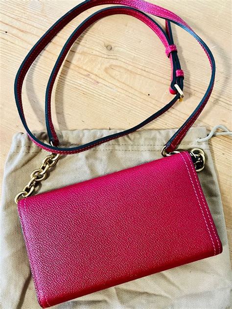 burberry handtasche rot neue kollektion|Handytasche (leuchtendes Rot) .